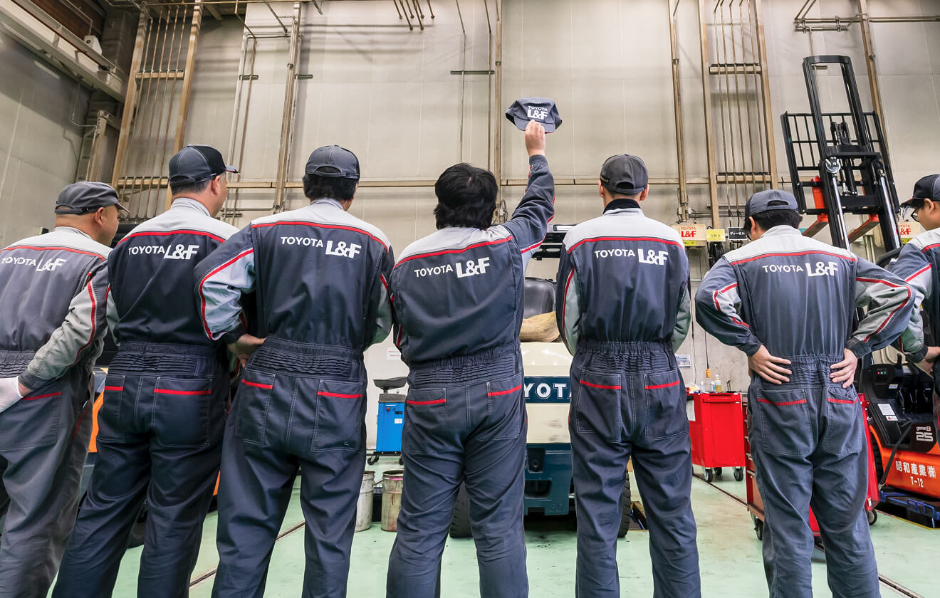 トヨタL&F千葉について 人と人、人とモノをつなぐ事業。